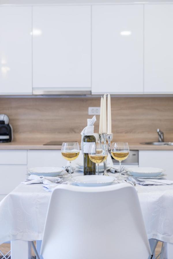 Star Music Apartment Сплит Екстериор снимка