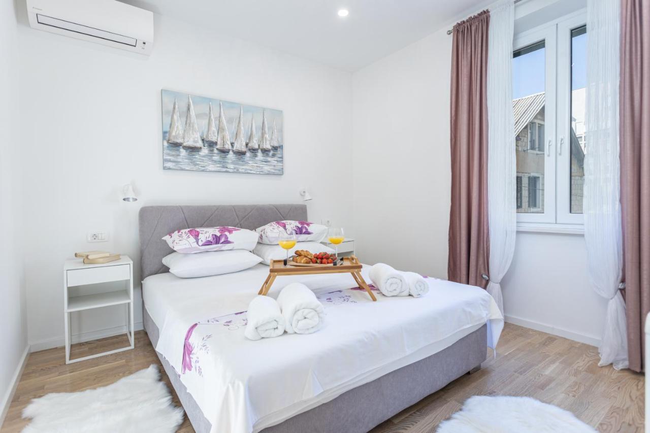 Star Music Apartment Сплит Екстериор снимка