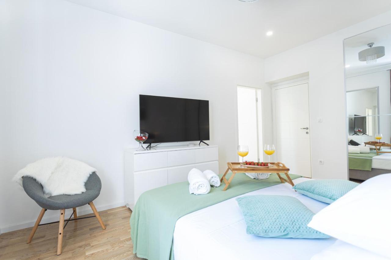 Star Music Apartment Сплит Екстериор снимка
