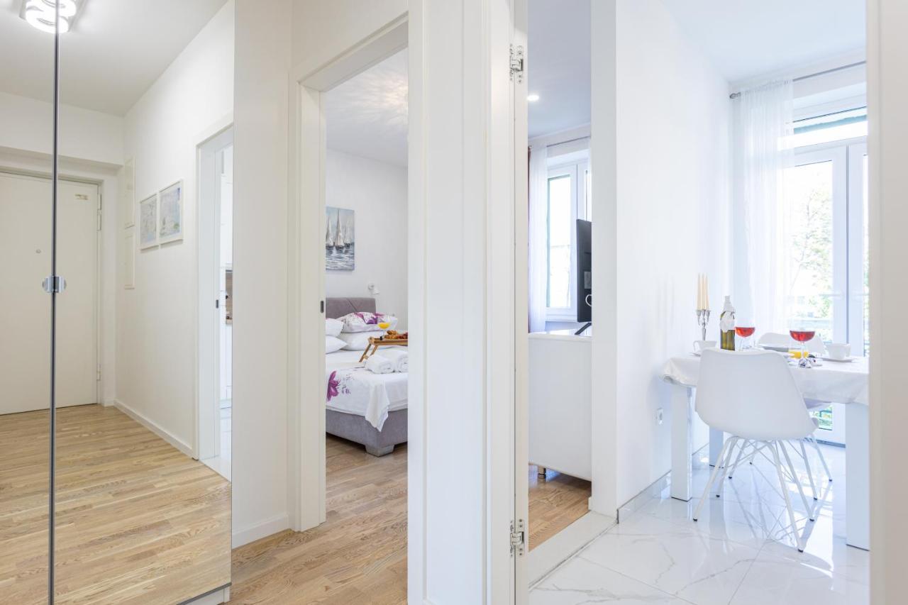 Star Music Apartment Сплит Екстериор снимка