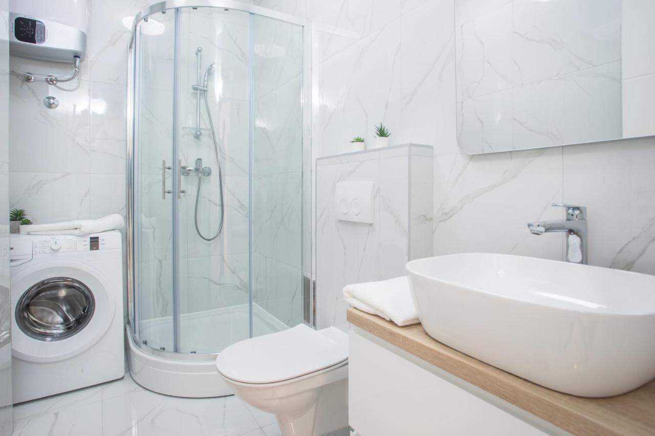 Star Music Apartment Сплит Екстериор снимка